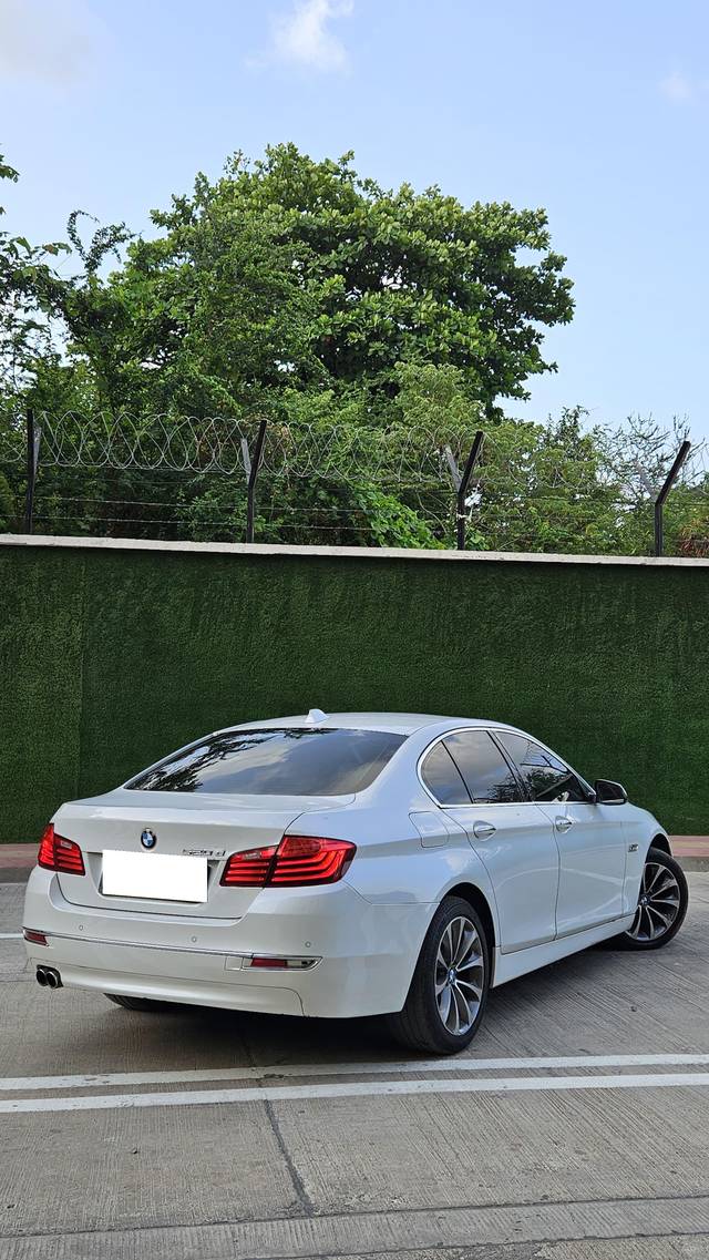 https://images10.gaadi.com/usedcar_image/4575882/original/processed_d587c6dfeede10c126a03bf9e74b5c66.jpeg?imwidth=6401
