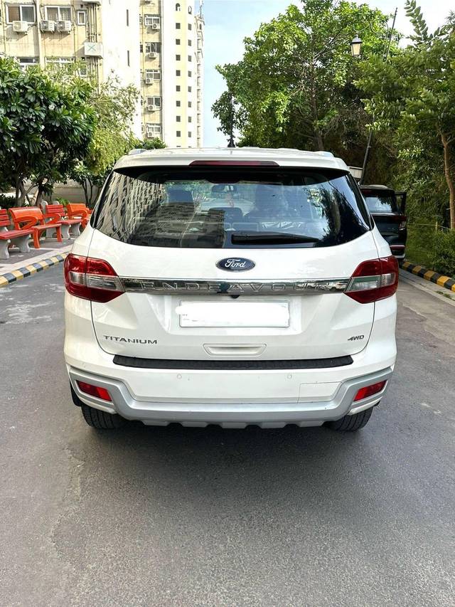 https://images10.gaadi.com/usedcar_image/4575885/original/processed_9c53974a104ed8e97880e5f0b71c580d.jpg?imwidth=6401