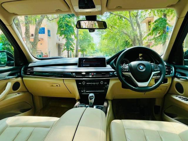 https://images10.gaadi.com/usedcar_image/4575887/original/processed_17fd92a4d18faac5c81fe62cfb26720b.jpg?imwidth=6402