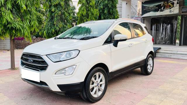 https://images10.gaadi.com/usedcar_image/4575898/original/processed_5cd1678e4c9e1b66a73ceb40e28fa87f.jpg?imwidth=6400