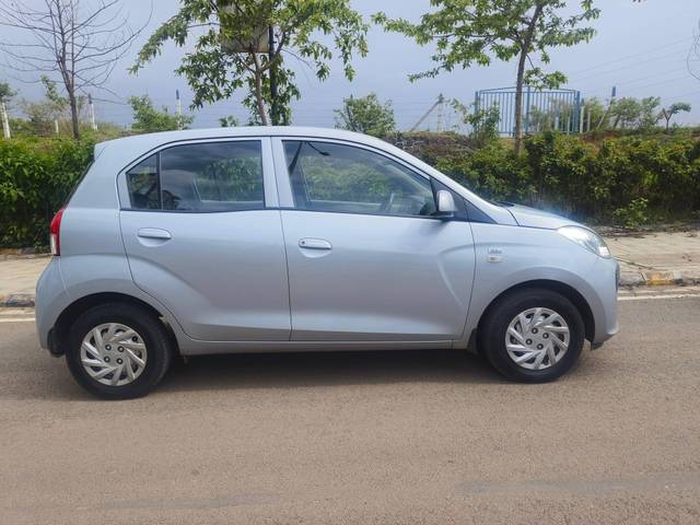https://images10.gaadi.com/usedcar_image/4575901/original/processed_3841e54aafdeefbdea8ec55b3ea777fc.jpg?imwidth=6401