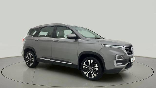 https://images10.gaadi.com/usedcar_image/4575906/original/40d4ad9bdb91f876d5f9e0786f0fd2dd.jpg?imwidth=6400