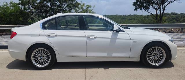 https://images10.gaadi.com/usedcar_image/4575911/original/5bbf6ae4627a369af354597dc926d368.jpg?imwidth=6401