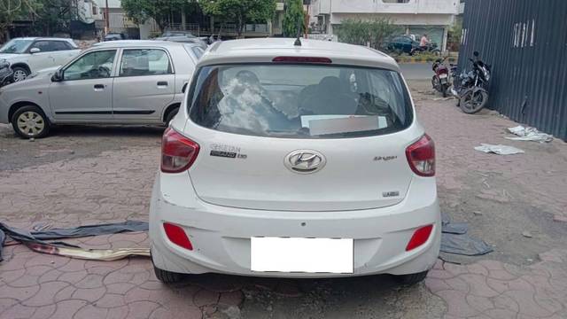 https://images10.gaadi.com/usedcar_image/4575912/original/processed_68034985-219f-4cbf-a8af-4492b9432916.jpg?imwidth=6401