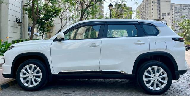 https://images10.gaadi.com/usedcar_image/4575913/original/19e062c4cbc1b598600284f765668df4.jpg?imwidth=6402