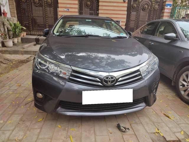 https://images10.gaadi.com/usedcar_image/4575930/original/processed_5a1ba60fea530accbfc4a9172d250319.jpg?imwidth=6402
