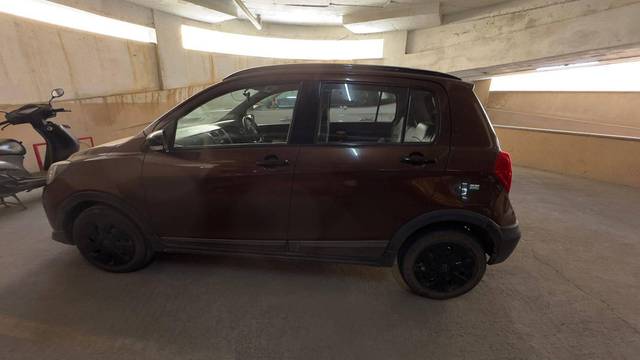 https://images10.gaadi.com/usedcar_image/4575966/original/processed_f05485fc-b659-4cb7-b2e4-75df98ef9794.jpg?imwidth=6402