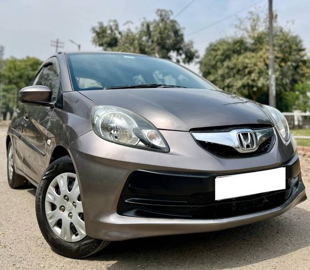 https://images10.gaadi.com/usedcar_image/4575984/original/processed_e594b51548742b0a7b16ef033f892036.jpg?imwidth=6400