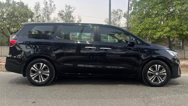 https://images10.gaadi.com/usedcar_image/4576001/original/85735bd8281343eeaa6e665113a6269d.jpg?imwidth=6401