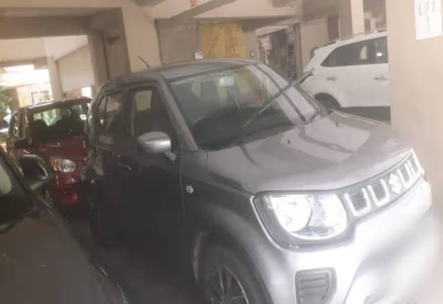 https://images10.gaadi.com/usedcar_image/4576008/original/a53959ed-48cc-4210-996d-f7e94153e362.?imwidth=6400