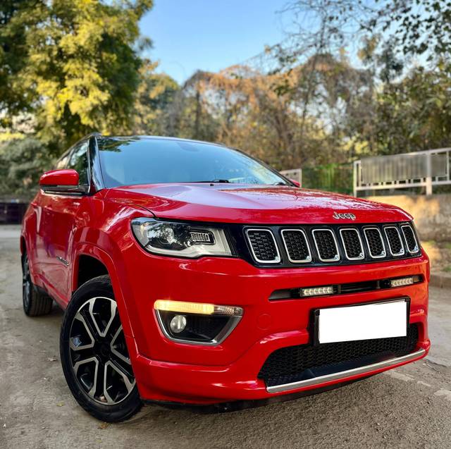 https://images10.gaadi.com/usedcar_image/4576009/original/processed_35c948e184be81c0128444d9f13a0514.jpg?imwidth=6400