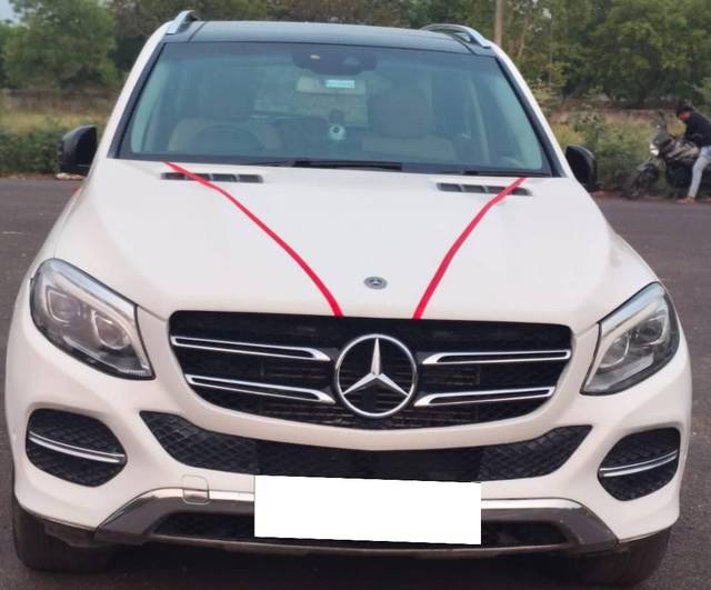 https://images10.gaadi.com/usedcar_image/4576027/original/processed_3ab207fab2073c2ef6a854549e22bc30.jpg?imwidth=6402