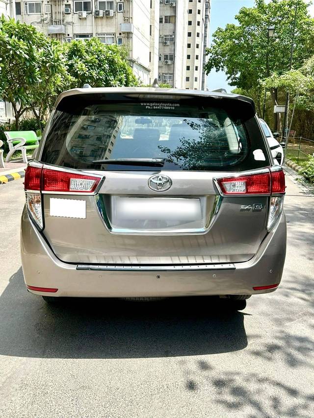 https://images10.gaadi.com/usedcar_image/4576033/original/processed_7a3e846eb79a3a3c38963ca68dc9b6a3.jpg?imwidth=6401