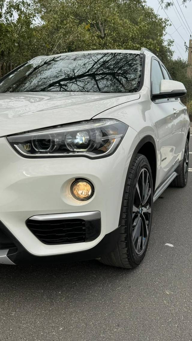 https://images10.gaadi.com/usedcar_image/4576039/original/dc74086fb3a7760efb1e836ce8683fa6.jpg?imwidth=6400