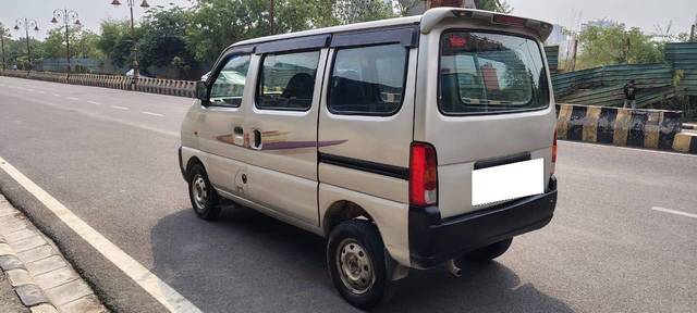 https://images10.gaadi.com/usedcar_image/4576040/original/processed_c634d1475d4e968683aec785f7c9e7a6.jpg?imwidth=6402