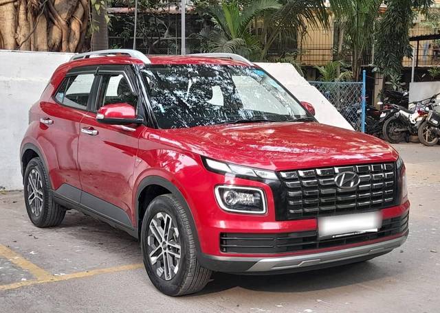 https://images10.gaadi.com/usedcar_image/4576049/original/processed_34db316a8b00e6619625d086da6e11eb.jpeg?imwidth=6400