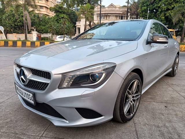 https://images10.gaadi.com/usedcar_image/4576060/original/processed_38ffd0eba7de0f7afd389136f5447c31.jpeg?imwidth=6402