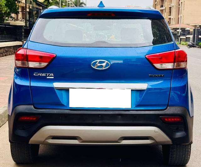 https://images10.gaadi.com/usedcar_image/4576064/original/processed_34b5eb059ff7d6a8c9afac125744f526.jpg?imwidth=6401