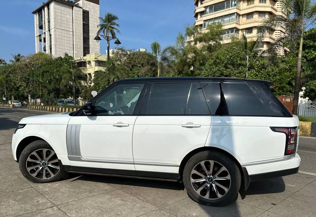https://images10.gaadi.com/usedcar_image/4576070/original/a37e62f83e23c03c49e6b53687a20551.jpeg?imwidth=6402