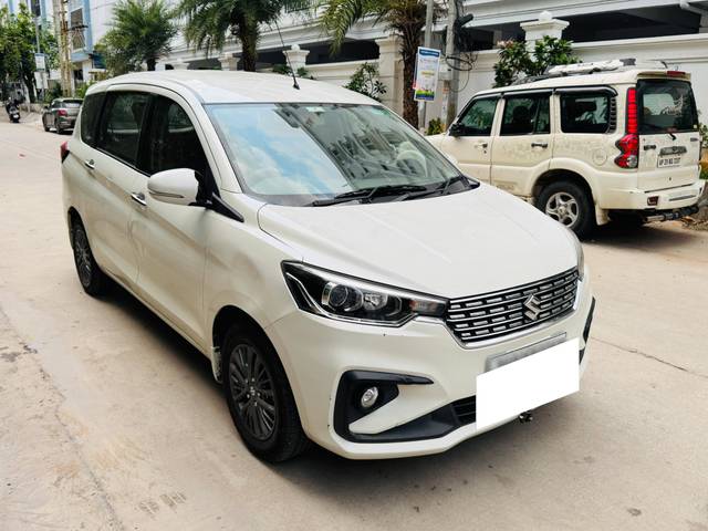 https://images10.gaadi.com/usedcar_image/4576085/original/processed_9144cde395e0fae516fef3fa5d4dff62.jpg?imwidth=6400