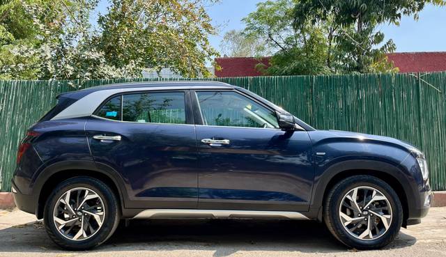https://images10.gaadi.com/usedcar_image/4576148/original/ee900a042432b9c469a4e5fc9a5e6e9b.jpg?imwidth=6401