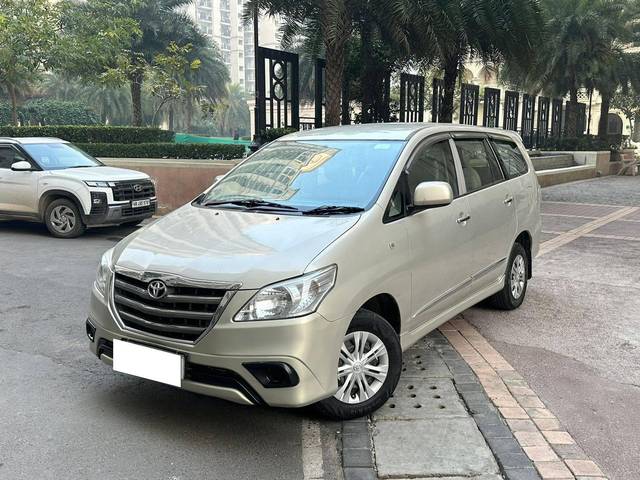 https://images10.gaadi.com/usedcar_image/4576158/original/processed_37752e1b99d6a80213fb0ca244de24d2.jpg?imwidth=6401