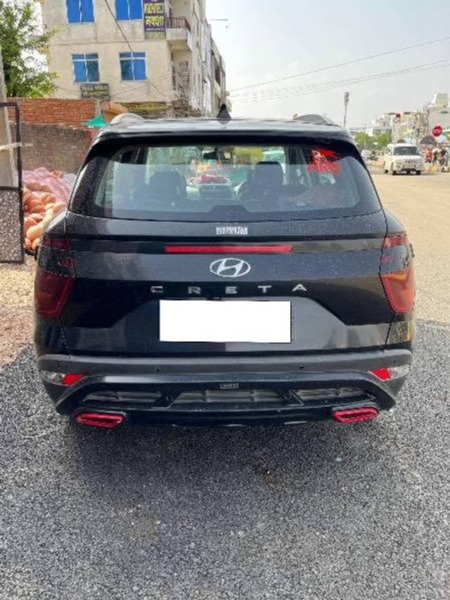 https://images10.gaadi.com/usedcar_image/4576166/original/processed_777b9a0c-a759-4e27-8733-56708f172e96.jpeg?imwidth=6401