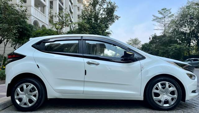 https://images10.gaadi.com/usedcar_image/4576168/original/44630c031342447a478c9cd03d65284e.jpg?imwidth=6401