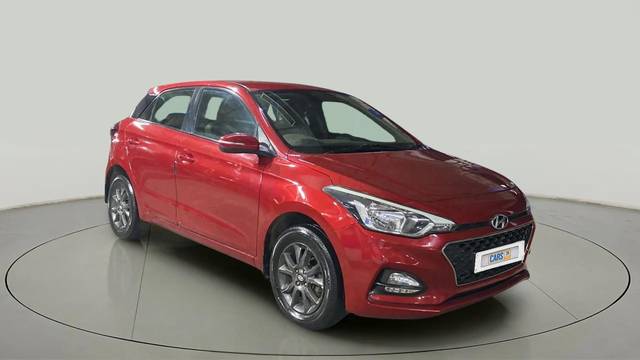 https://images10.gaadi.com/usedcar_image/4576171/original/b4917f644625f0e712e4207e5026224e.jpg?imwidth=6400