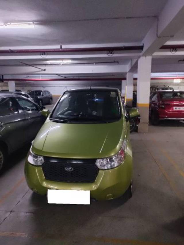 https://images10.gaadi.com/usedcar_image/4576198/original/processed_2a6d2e18-20a7-4af1-a27d-4bf56ceda20e.jpg?imwidth=6400