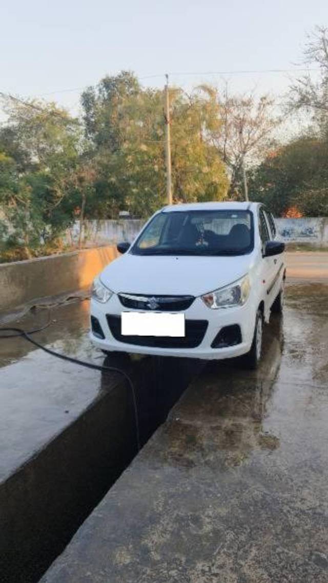 https://images10.gaadi.com/usedcar_image/4576242/original/processed_024379aa-0630-4f62-b186-8775992e8964.jpg?imwidth=6400