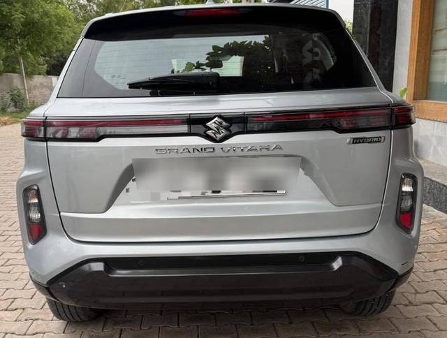 https://images10.gaadi.com/usedcar_image/4576267/original/processed_1279ff8d7eae55e365572ae61a402e8d.jpg?imwidth=6401