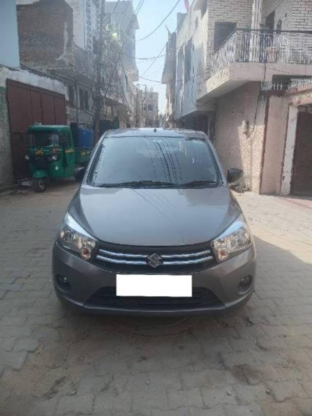 https://images10.gaadi.com/usedcar_image/4576276/original/processed_806e4bfe-2ea1-4385-8552-f492020b6226.jpg?imwidth=6402