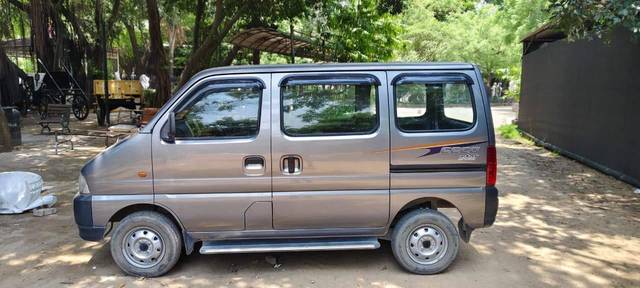 https://images10.gaadi.com/usedcar_image/4576308/original/processed_4b69feac-90f0-4a3c-85e9-68d8e4bfe47b.jpg?imwidth=6402