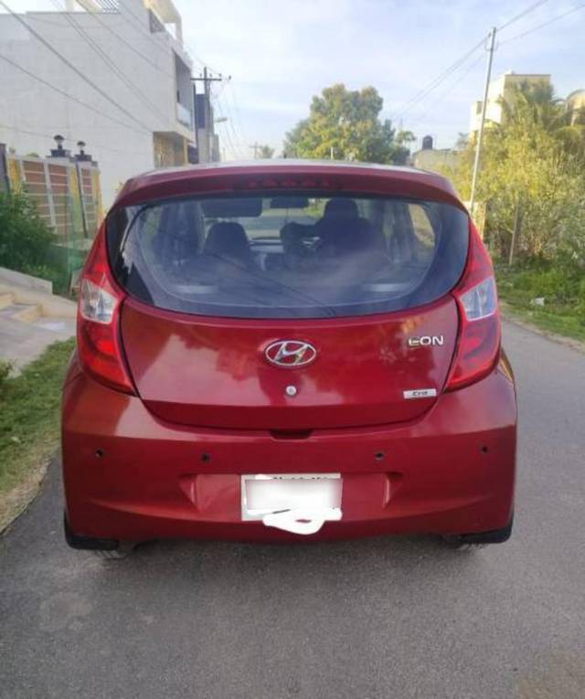 https://images10.gaadi.com/usedcar_image/4576372/original/processed_37b88f80-9e02-47ea-bb4b-fd6e11dcdcb6.jpg?imwidth=6401