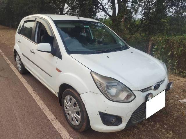 https://images10.gaadi.com/usedcar_image/4576404/original/processed_a458de2b-3760-4181-b8f3-c51f3be766ff.jpg?imwidth=6400
