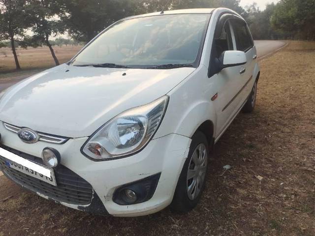 https://images10.gaadi.com/usedcar_image/4576404/original/processed_fc1c1d29-fca3-4374-9440-c87cdd761145.jpg?imwidth=6401