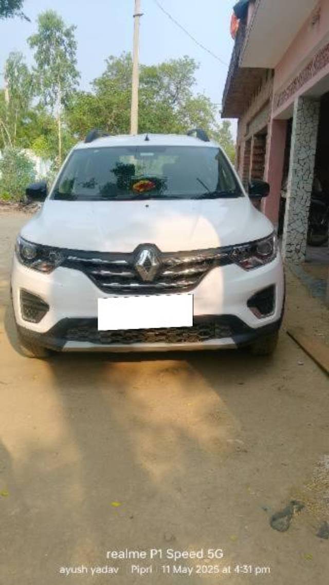 https://images10.gaadi.com/usedcar_image/4576446/original/processed_86ceb47f-c22d-4b2f-9fcd-a2fa13a8fe81.jpg?imwidth=6400