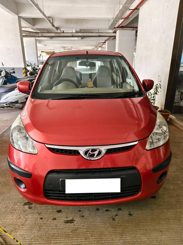 https://images10.gaadi.com/usedcar_image/4576455/original/processed_d61aa0e4-32aa-4fdd-8301-7ebb78f5075b.jpg?imwidth=6400
