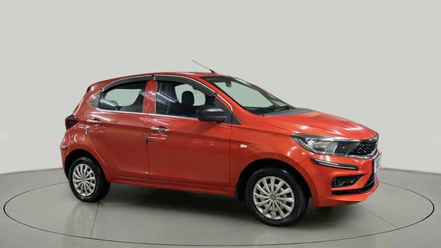 https://images10.gaadi.com/usedcar_image/4576469/original/620e34aba027dee1bfb11bf35f3ac3b8.jpg?imwidth=6400