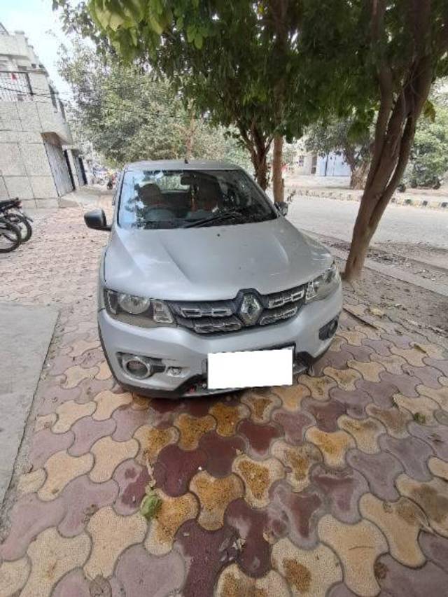 https://images10.gaadi.com/usedcar_image/4576505/original/processed_6accd8f0-5cf0-4ce7-a085-5d3914f8ea15.jpg?imwidth=6400