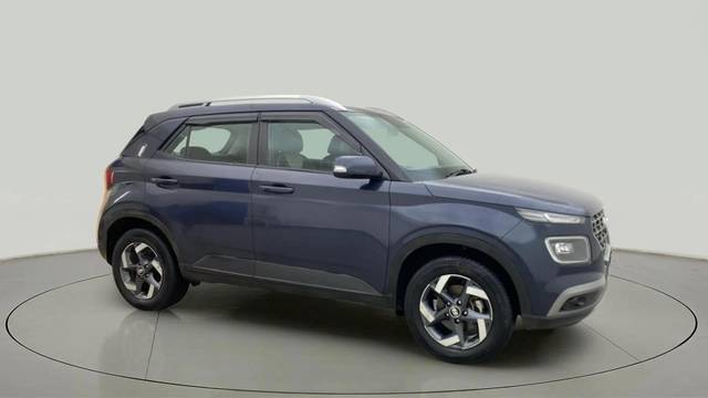https://images10.gaadi.com/usedcar_image/4576507/original/ec345d99f04d78619ddf4719ce9f3518.jpg?imwidth=6400
