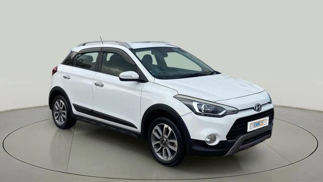 https://images10.gaadi.com/usedcar_image/4576515/original/88acc4a96f391c7fc430e7aed2e55fbd.jpg?imwidth=6400