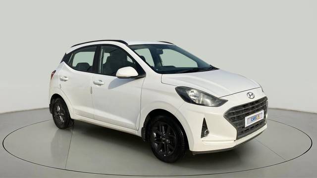 https://images10.gaadi.com/usedcar_image/4576536/original/9c357dc8622b80383594784997e06728.jpg?imwidth=6400