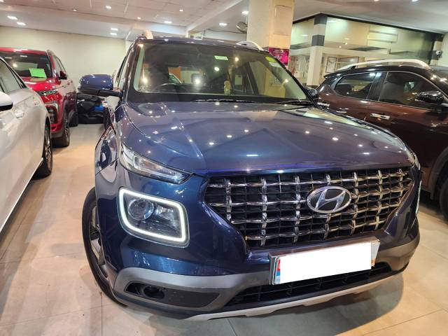 https://images10.gaadi.com/usedcar_image/4576544/original/processed_69ab172139afcff4a6583f6a6b1246a7.jpg?imwidth=6401