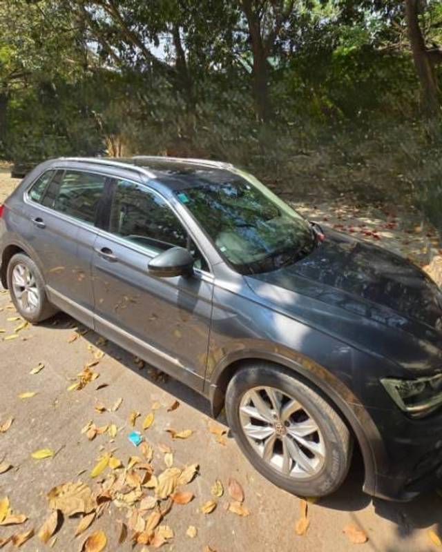 https://images10.gaadi.com/usedcar_image/4576606/original/processed_4d25d7d9-2d4e-4e34-a4fc-b05e2a7abf94.jpg?imwidth=6402