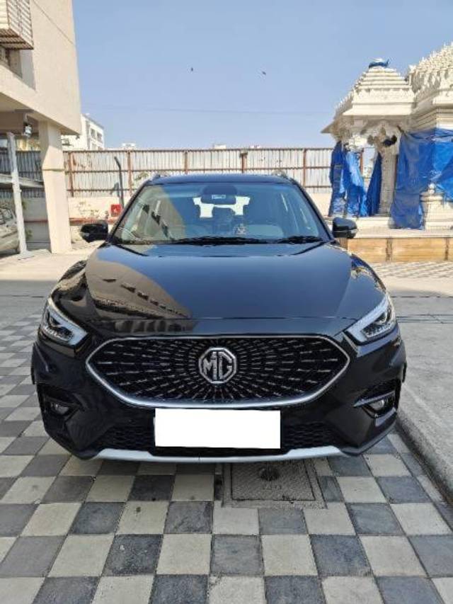 https://images10.gaadi.com/usedcar_image/4576608/original/processed_03c7b4b7-249a-4f15-b0a0-9a8059ae929c.jpeg?imwidth=6400