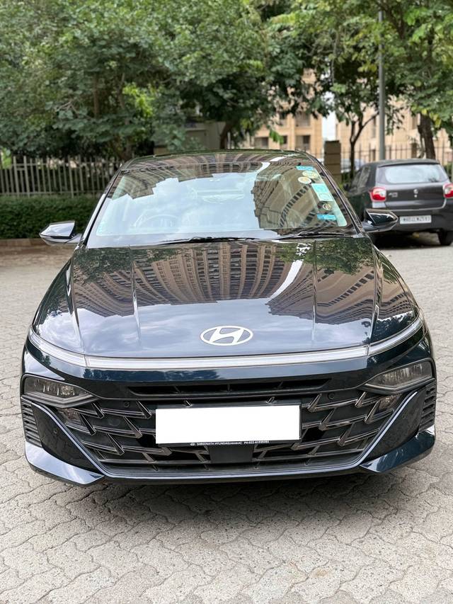 https://images10.gaadi.com/usedcar_image/4576642/original/processed_d62049e6-e387-4520-a16d-623269a55863.jpg?imwidth=6400