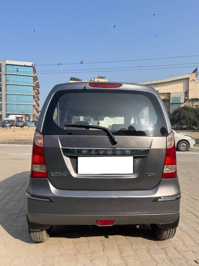https://images10.gaadi.com/usedcar_image/4576671/original/processed_d607e4541a17f3396d5014b58aef0d76.jpg?imwidth=6401