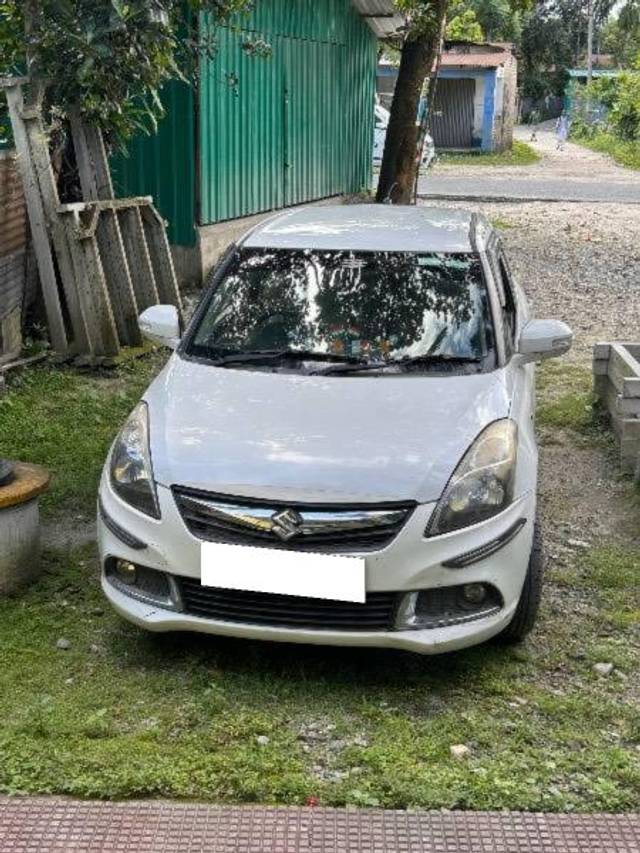https://images10.gaadi.com/usedcar_image/4576704/original/processed_fb5d0a7c-3a3f-48f3-ac6e-213c79f36d79.jpeg?imwidth=6400